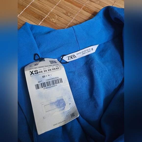 Zara Women's Blue Draped Sleeveless Tank Top XS NWT. - Picture 5 of 5